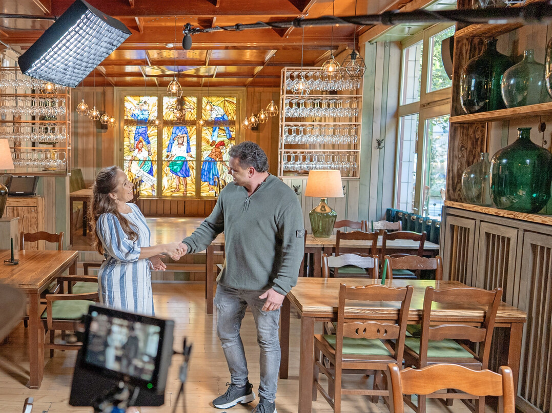 Heike aus Regensburg zu Gast in Berlin beim bekannten Gastronomen Alexander Freund.