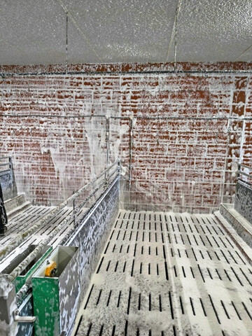 Hygienemanahmen sind kein freiwilliger Beitrag, sondern ein verpflichtender Bestandteil der landwirtschaftlichen Sorgfaltspflicht. Schaumreiniger untersttzen diesen Prozess bei fachgerechtem Einsatz.