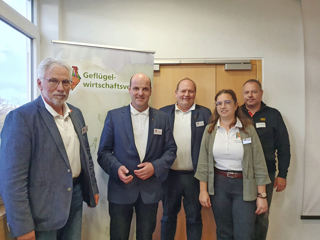 Die Vorstände und Mitglieder des Geflügelwirtschaftsverband Baden-Württemberg e.V. tagten in Denkendorf, um über aktuelle Themen und Entwicklungen in der Geflügelbranche und Organisatorisches zu debattieren.