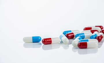 Sechsmal so viel wie in Schweden versus strikte Regulierung gar nicht praktikabel  im Zentrum der Debatte um Antibiotika in Mastbetrieben stehen zwei gegenstzliche Perspektiven.