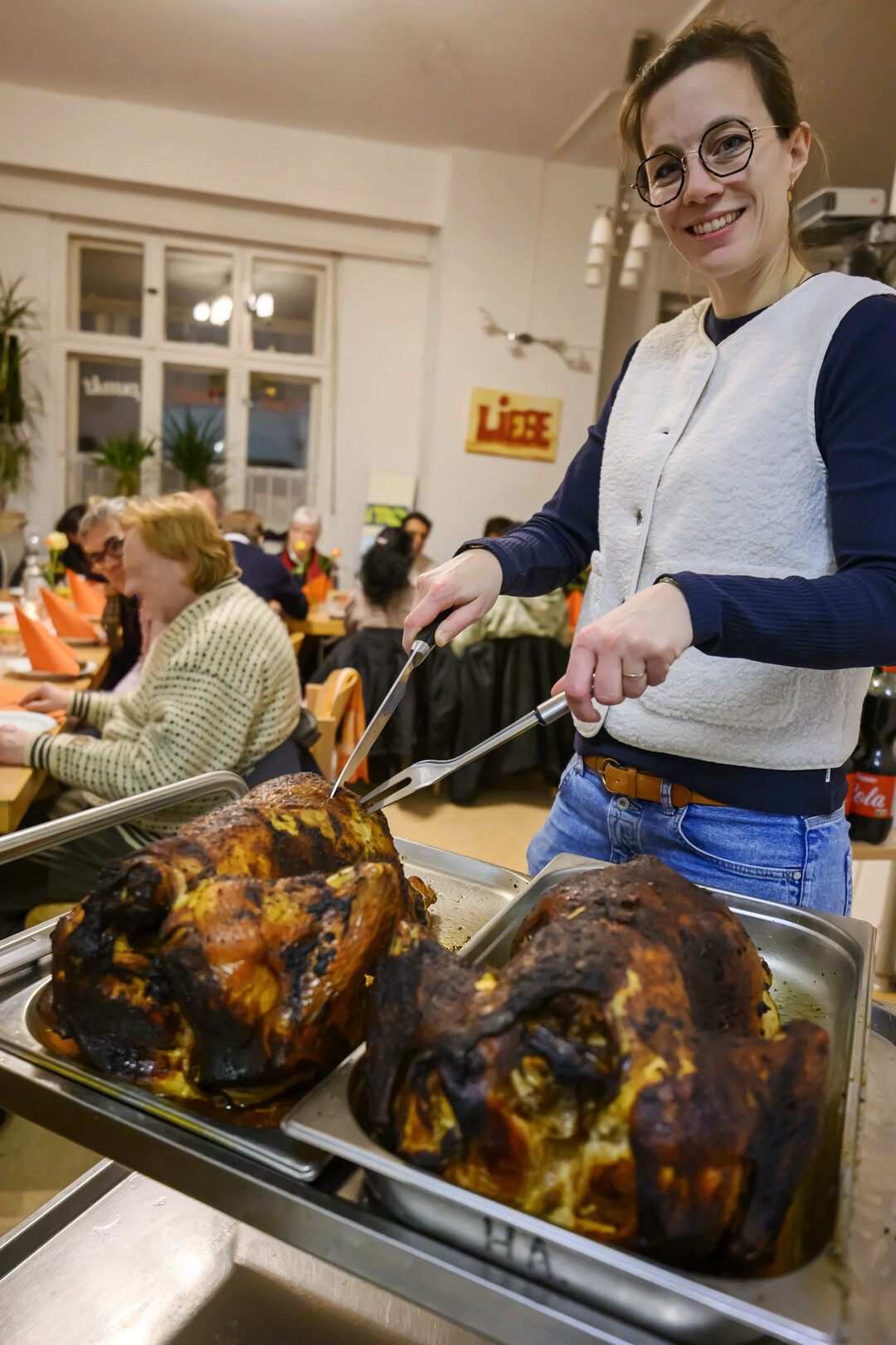  In den USA steht das Erntedankfest fr Gemeinschaft, Dankbarkeit und ein gemeinsames Essen  meist mit Truthahn.