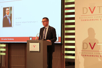 Jan Lahde, Prsident des Deutschen Verbandes Tiernahrung, auf der Jahrestagung des DTV.