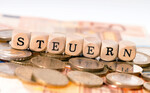 Immer dann, wenn die Umsatzgrenze
gerissen ist, ist der Steuerberater gefordert, Lösungen zu schaffen.