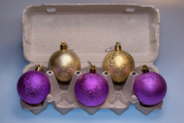 In der Adventszeit steigt der Eierbedarf bundesweit stark an, dank Plätzchenbacken, Festessen und Weihnachtsvorbereitungen sogar stärker als zu Ostern.