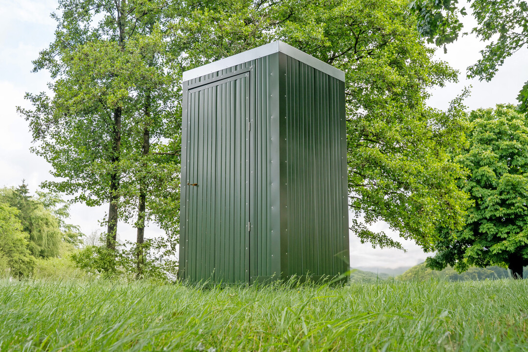 L�sung aus der Praxis f�r eine Hygieneschleuse f�r Mobilst�lle von Mobilstallherstellern.