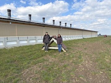 Die Schelkles betreiben eine moderne Bioh�hnchenmast im S�den Baden-W�rttembergs. 