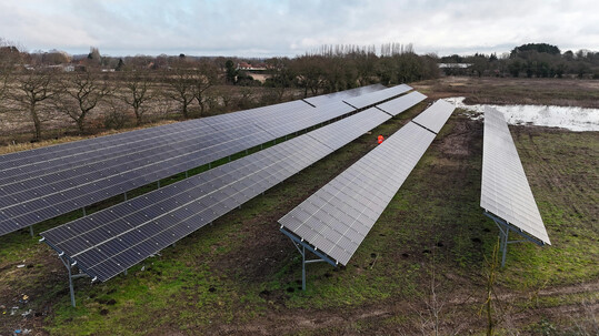 Noble Foods hat die Solaranlage an seinem Standort in Lincolnshire erweitert.