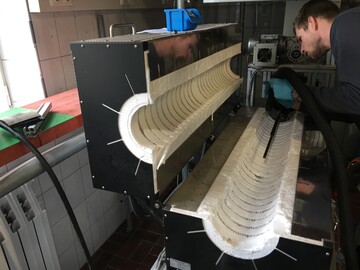 Arbeiten an Labor-Pyrolysedrehofen zur Veredelung von Grprodukten. 