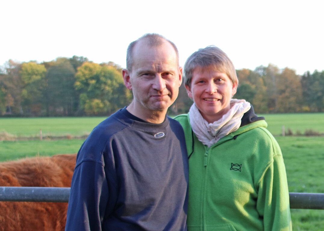 Bruderhahnspezialisten Arnd und Kathleen Kalinke-Schwarting.
