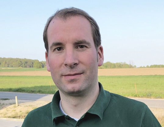 Dr. Kristian Dngelhoef ist Fachtierarzt fr Geflgel von der Tierarztpraxis an der Gterstrae Hamminkeln