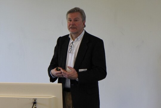 Prof. Dr. Timm Harder,Friedrich-Loeffler-Institut (FLI) Bundesforschungsinstitut fr Tiergesundheit,
Institut fr Virusdiagnostik