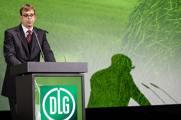 DLG-Prsident Hubertus Paetwo bei seiner Erffnungsrede auf der EuroTier.