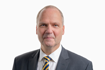 Werner Schwarz ist seit Juni 2022 Minister für Landwirtschaft, ländliche Räume, Europa und Verbraucherschutz des Landes Schleswig-Holstein.